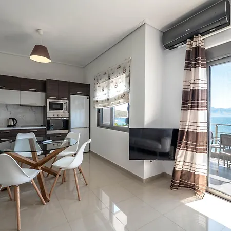 Franklin Seaside Sarandë